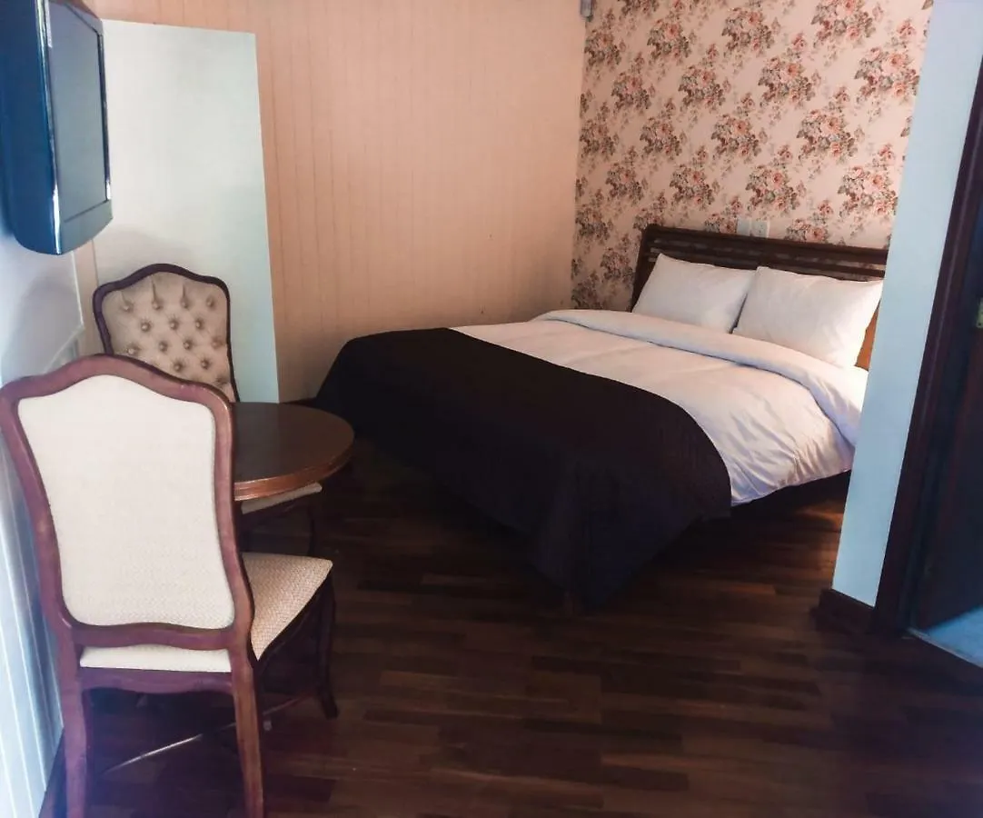 Refugio Das Rosas Campos do Jordao Guest house